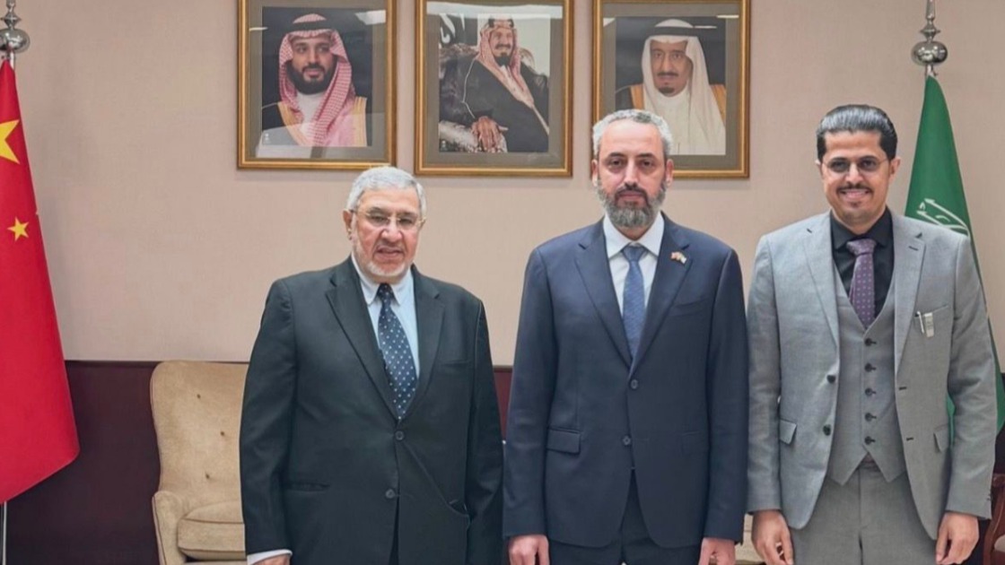 قيادات شركة "باز" يبحثون تعزيز الشراكات الصناعية في مقر سفارة المملكة العربية السعودية بالصين