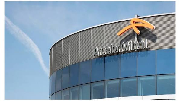 ArcelorMittal تطالب بتوسيع نطاق آلية تعديل حدود الكربون (CBAM) والتدابير التجارية لتشمل مشتقات الصلب