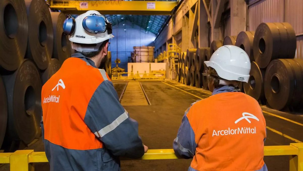 شركة "ArcelorMittal" تستثمر ما يصل إلى 962 مليون دولار لتوسعة مصنع "توباراو" في البرازيل