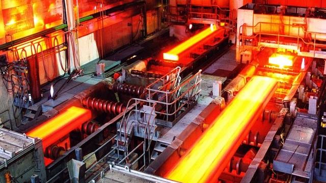 إيطاليا تشهد انخفاضًا بنسبة 6.2% شهريًا في إنتاج الصلب خلال أبريل